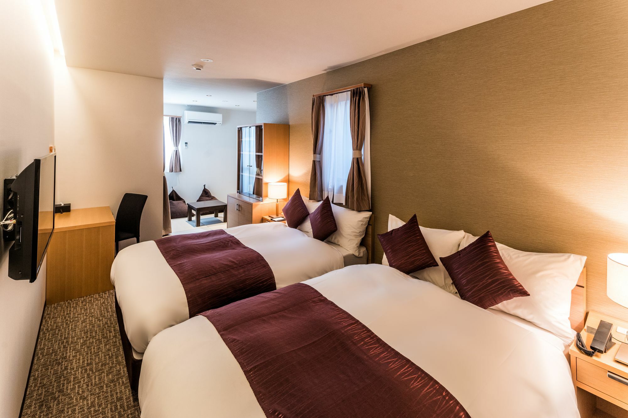 Karasuma Oike Grandereverie Hotel